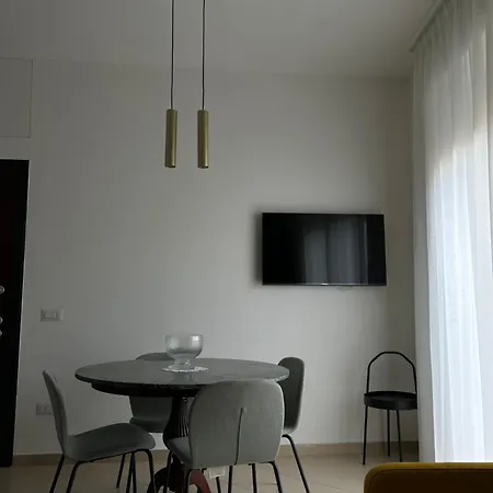 83 Casa Del Sole 公寓 *